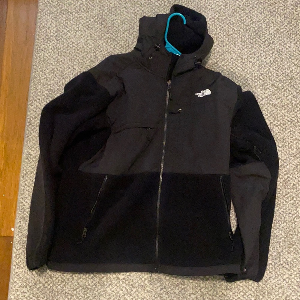 Black Denali north face fleece jacket.